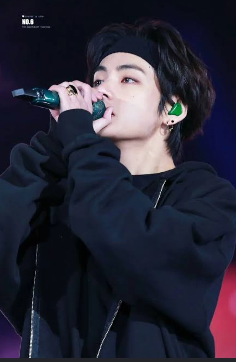 KIM TAEHYUNG thumbnail