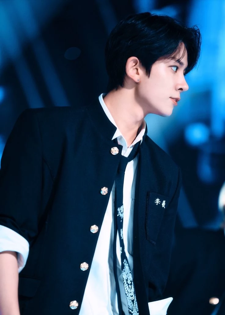 Lee Heeseung (Your enemy) thumbnail