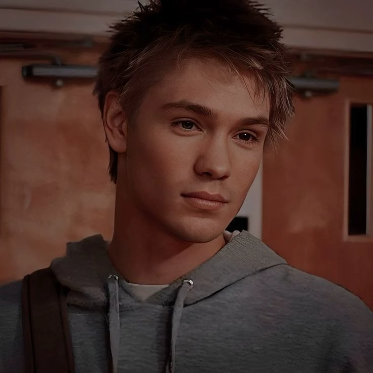 Lucas Scott thumbnail