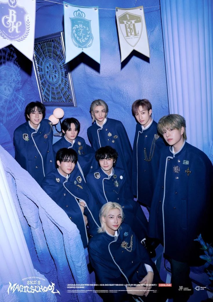 Stray Kids - Escola De Mágica thumbnail