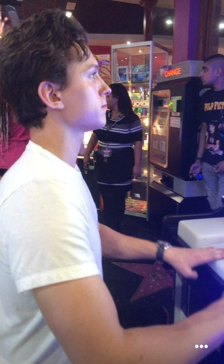 Tom Holland thumbnail