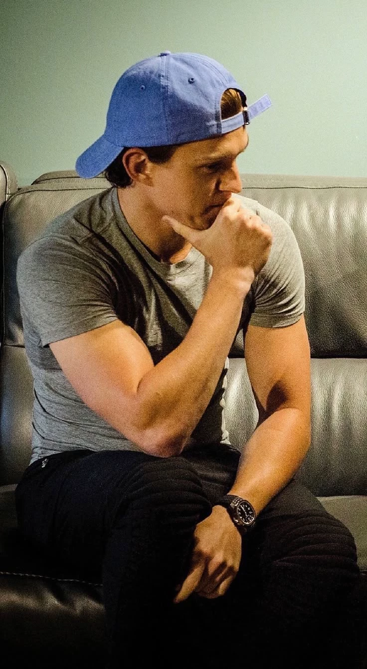 Tom Holland thumbnail