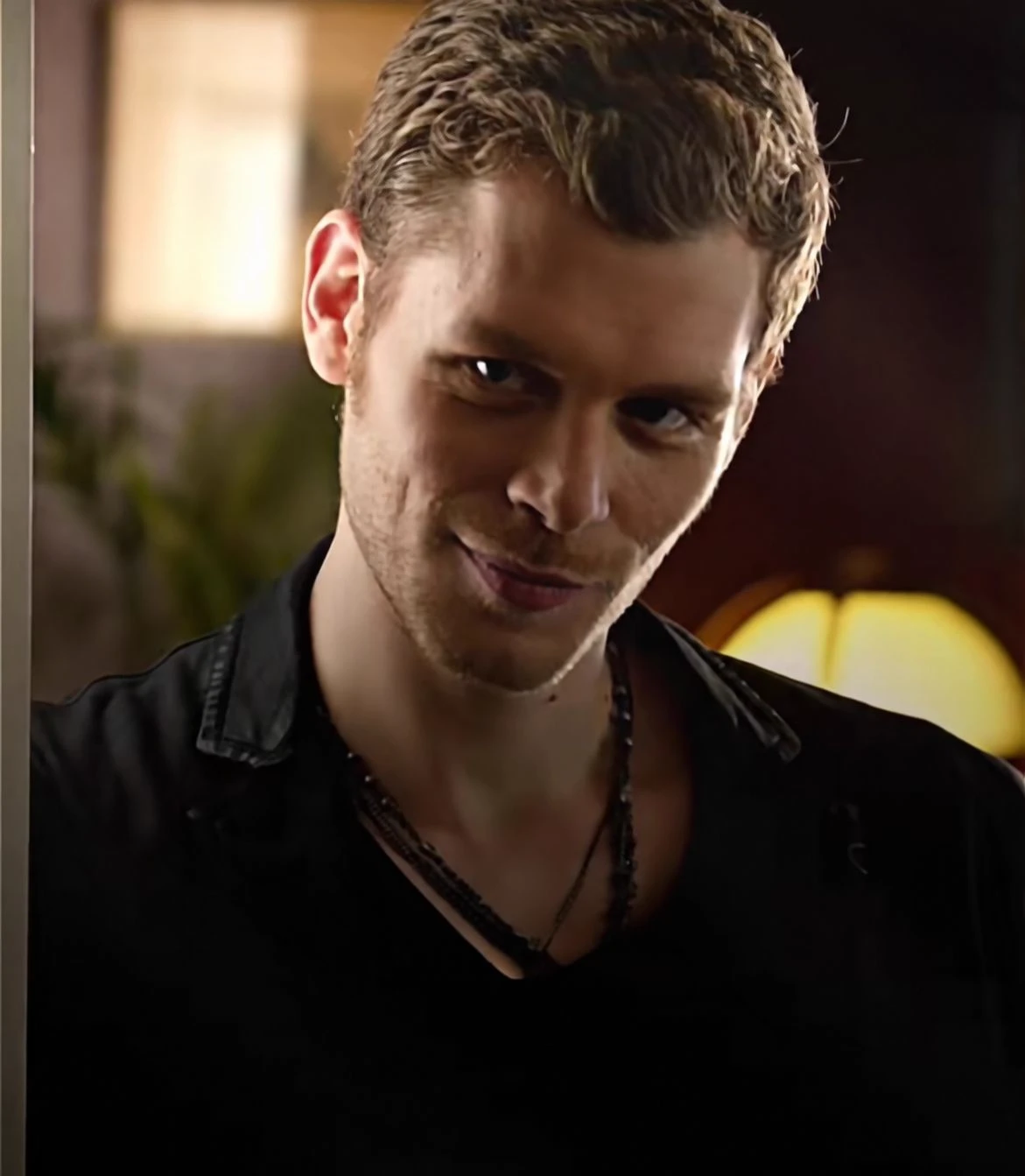 Niklaus Mikaelson thumbnail