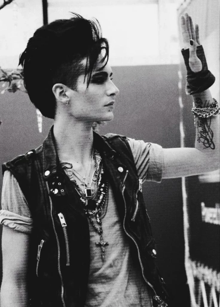 Bill Kaulitz thumbnail