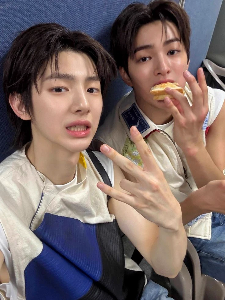 Juhoon And Keonho thumbnail