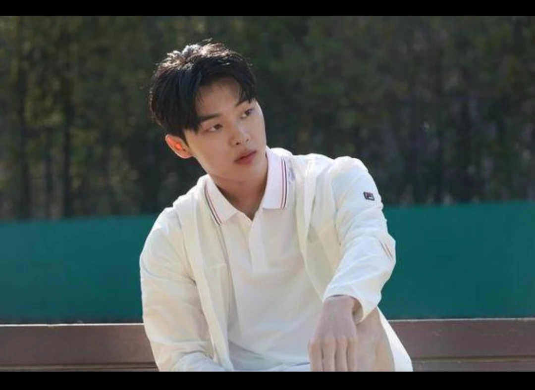 Choi Hyun wook thumbnail
