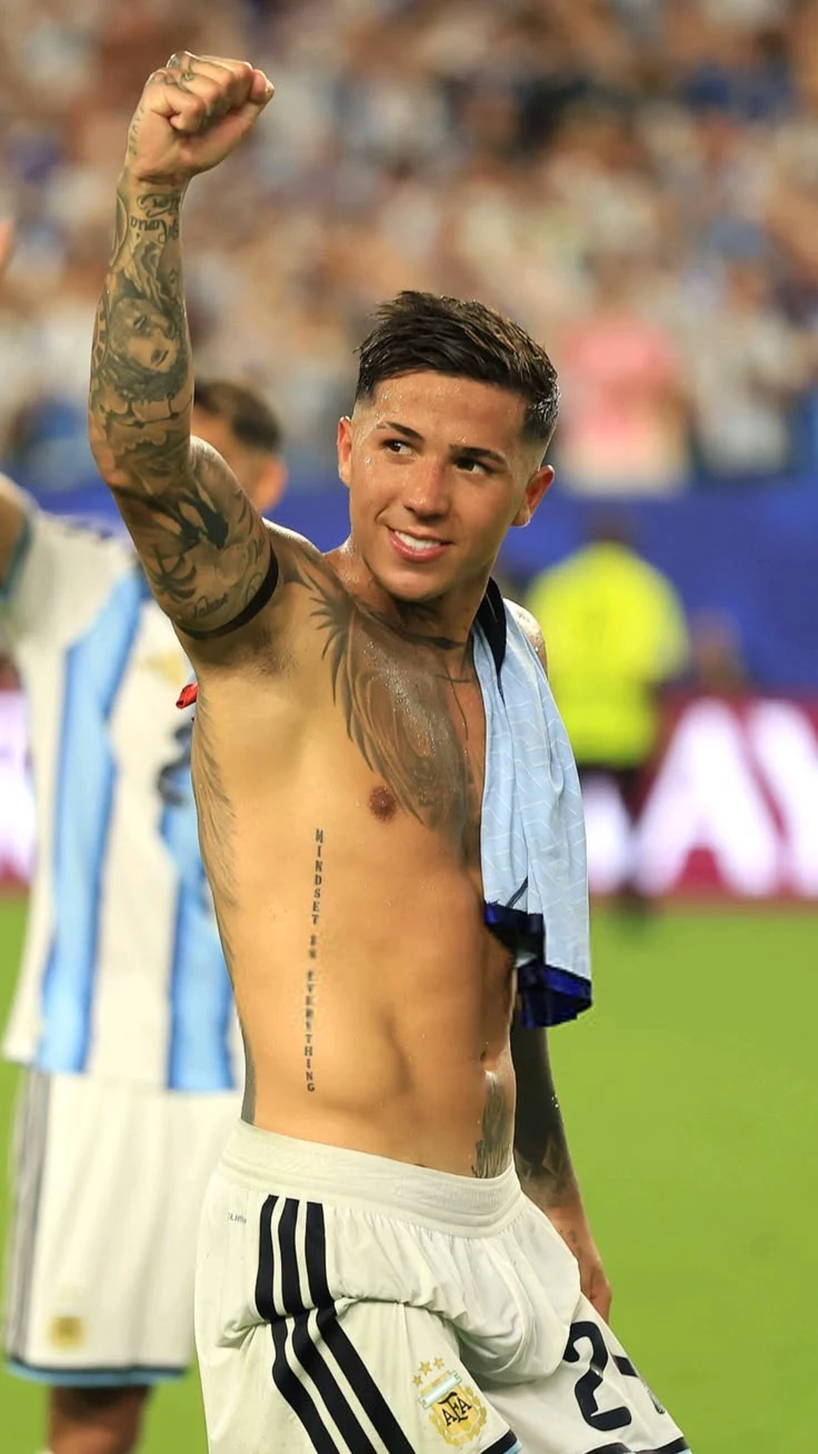 Enzo Fernandez thumbnail