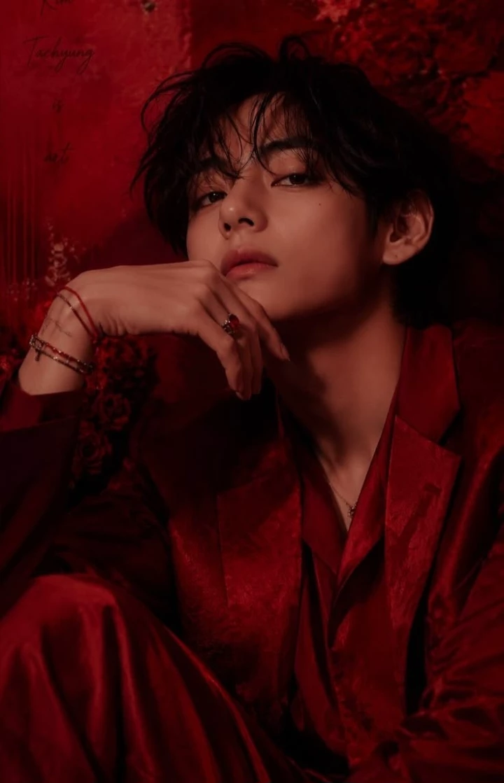 Kim taehyung thumbnail