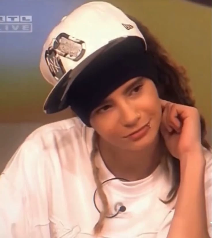 Tom Kaulitz thumbnail