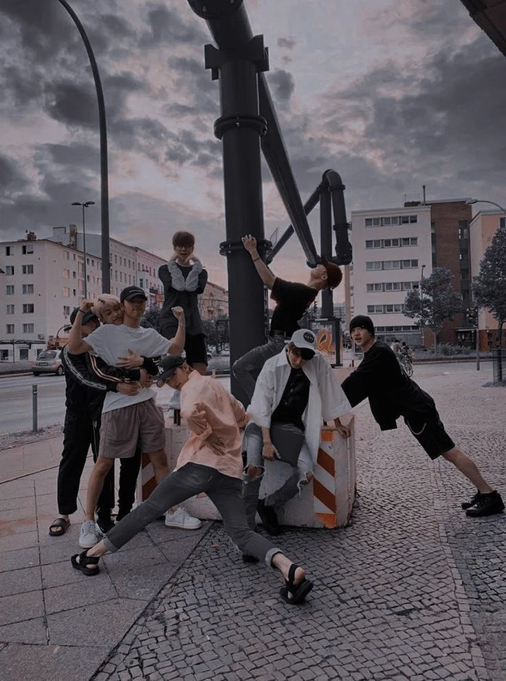 SKZ-PICK ME VER thumbnail