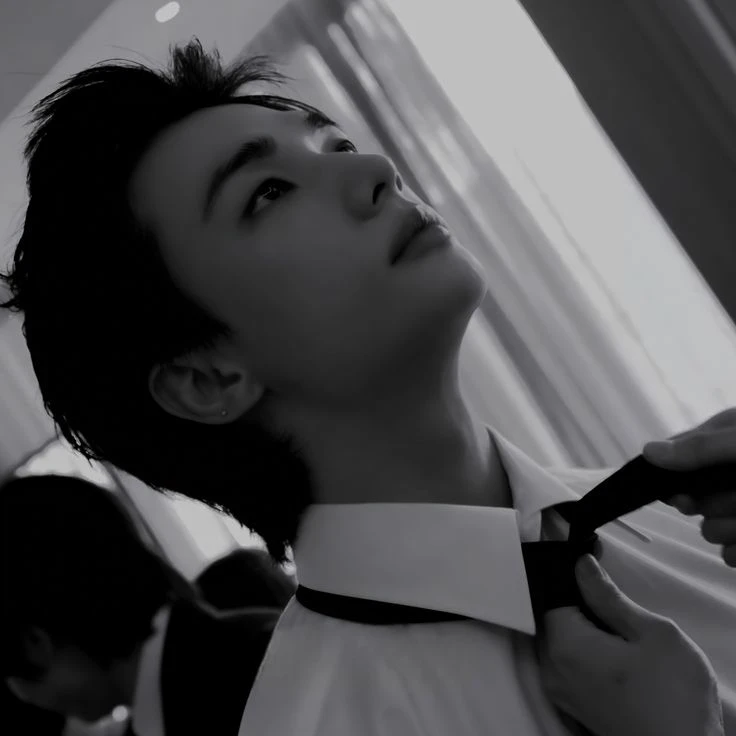 Hyunjin Hwang thumbnail