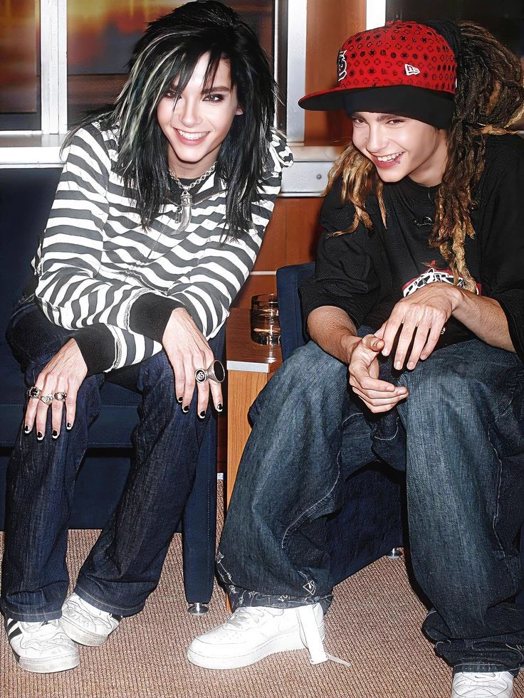 Tom and Bill Kaulitz thumbnail
