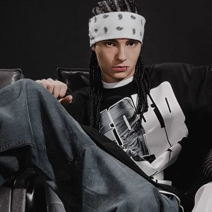 Tom Kaulitz thumbnail