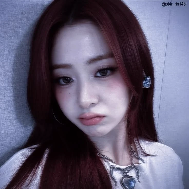 Yunjin ❥ thumbnail