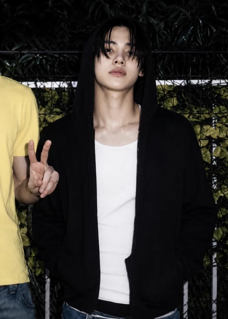 Eom Seonghyeon thumbnail