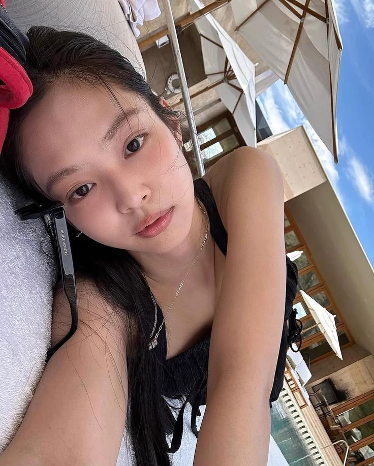 Jennie Kim thumbnail