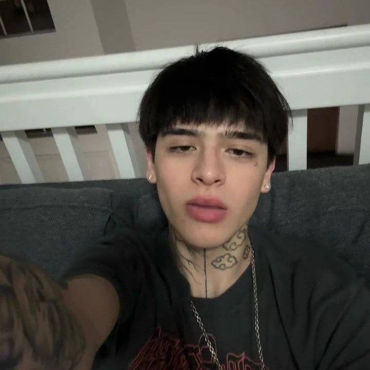 Max Valenzuela. thumbnail