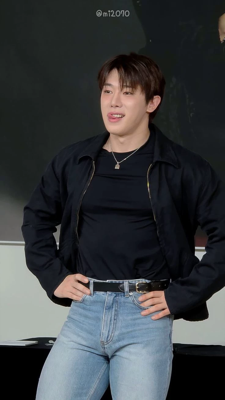 Wonho thumbnail