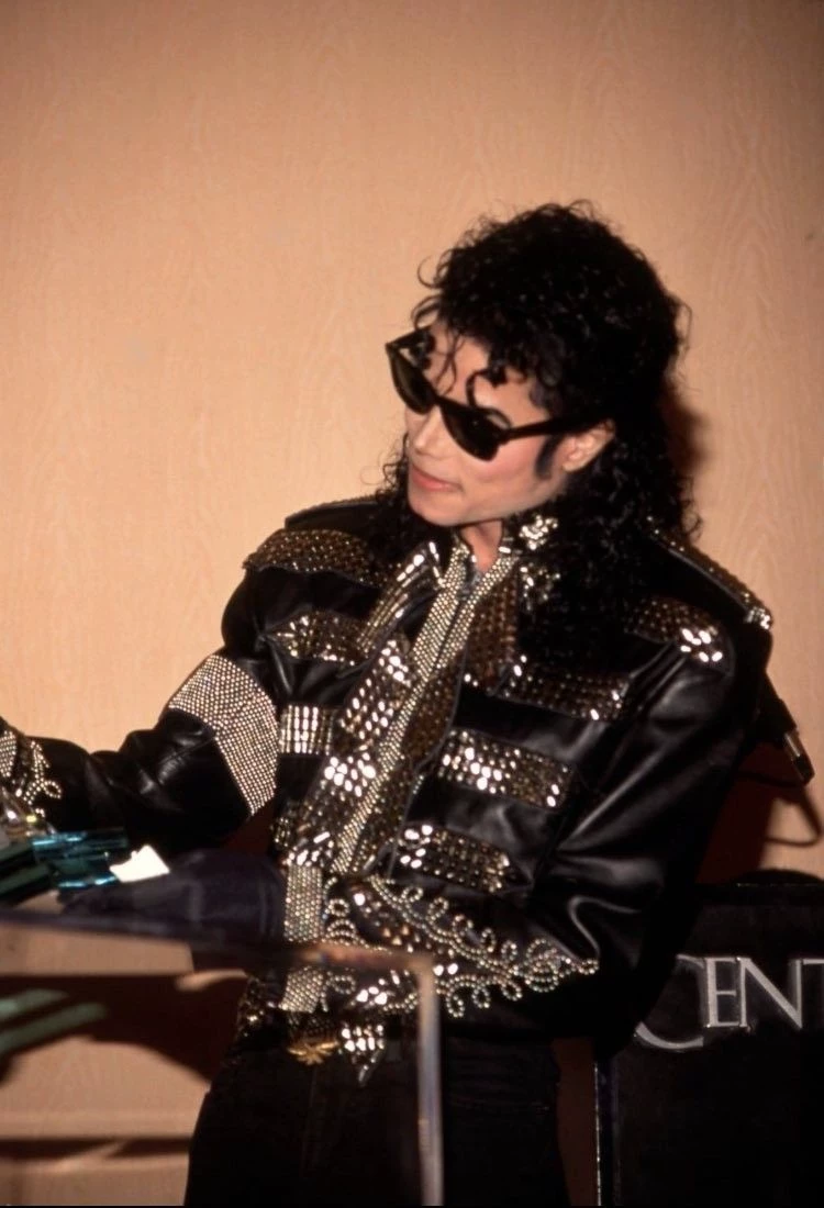 michael jackson thumbnail