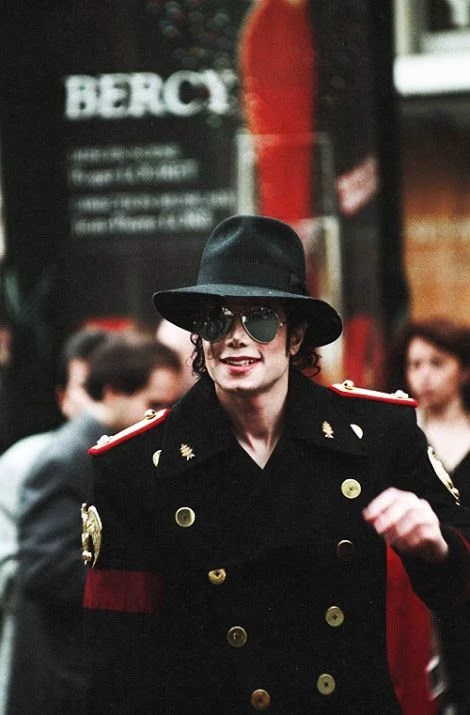 michael jackson thumbnail