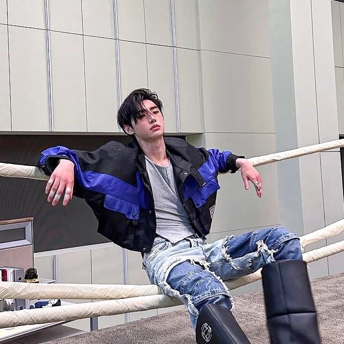 Sunghoon thumbnail