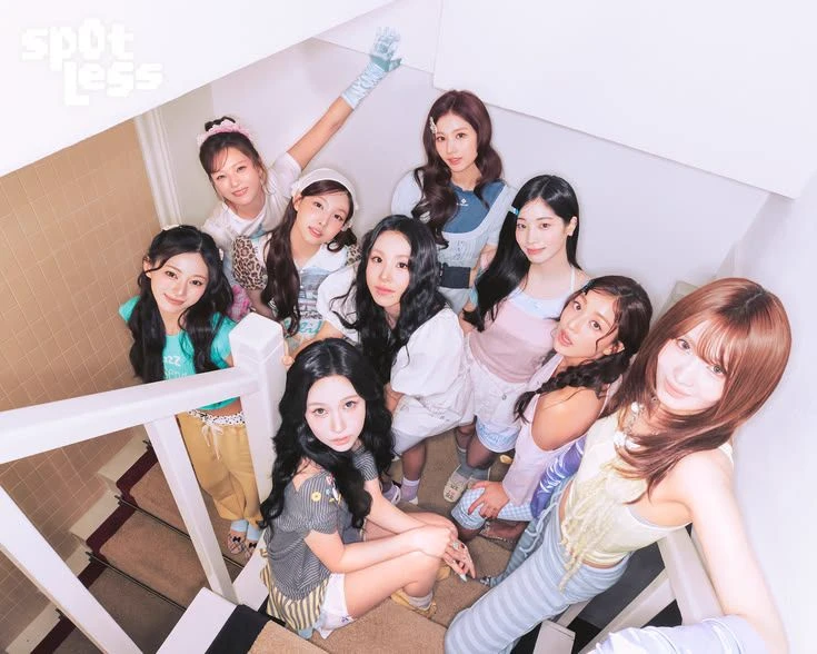 TWICE: University City. 🇦🇷 thumbnail