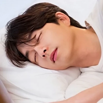 Gong-Yoo thumbnail