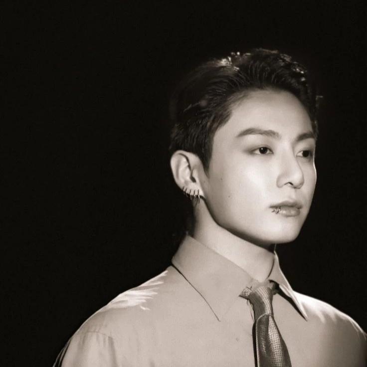 Jeon Jungkook thumbnail