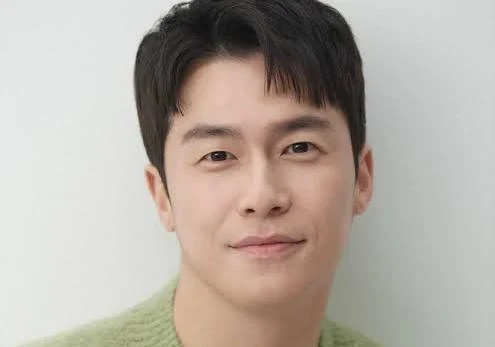 Ahn Ki Jun thumbnail
