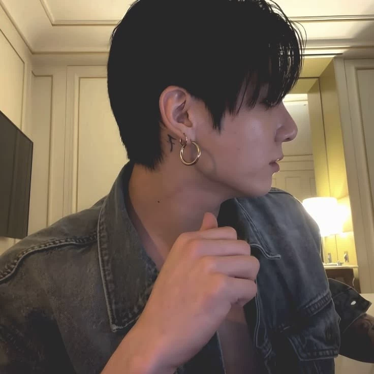 Jeon Jungkook thumbnail