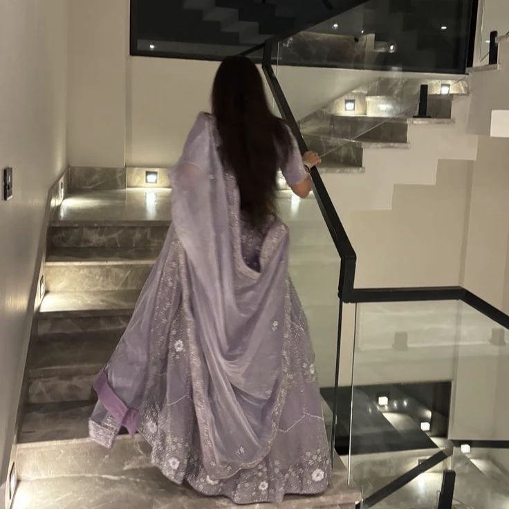 Ruhi Sharma thumbnail