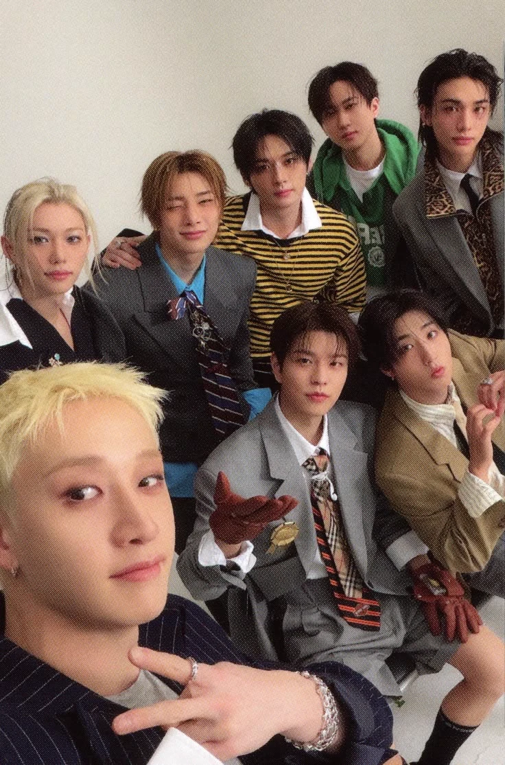 StrayKids X Pick Me Girl thumbnail
