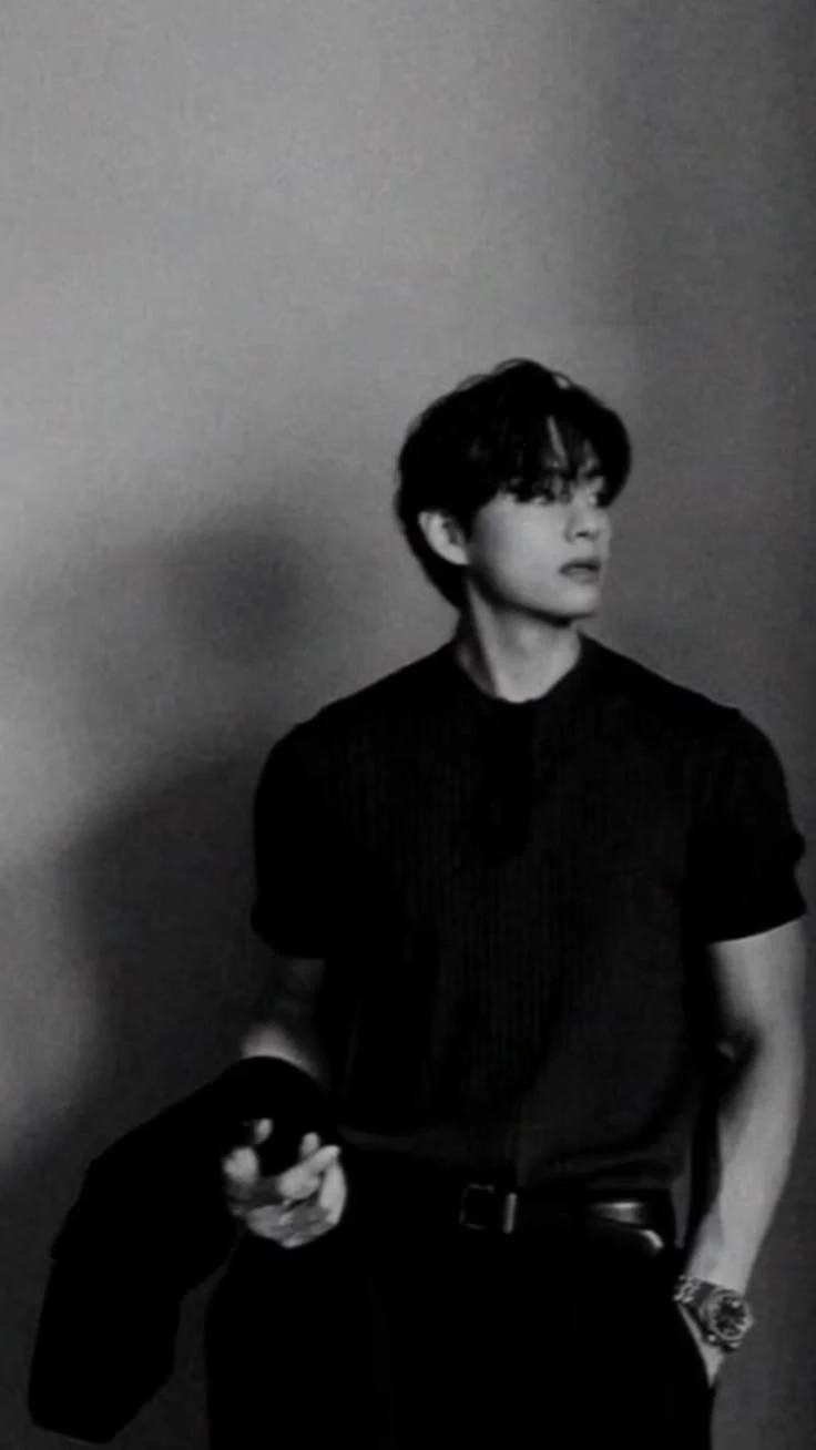 Kim Taehyung thumbnail