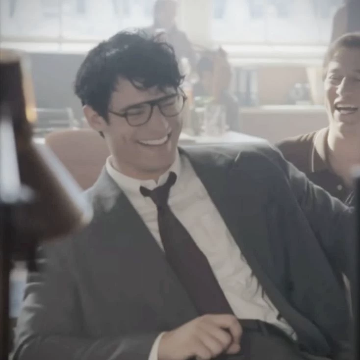 Clark Kent / Superman thumbnail