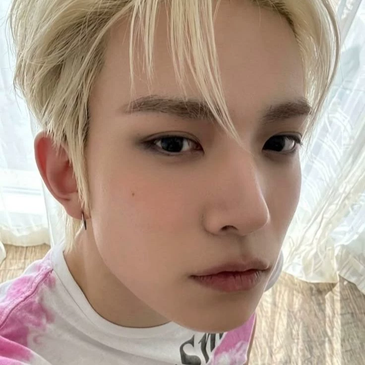 Heeseung thumbnail