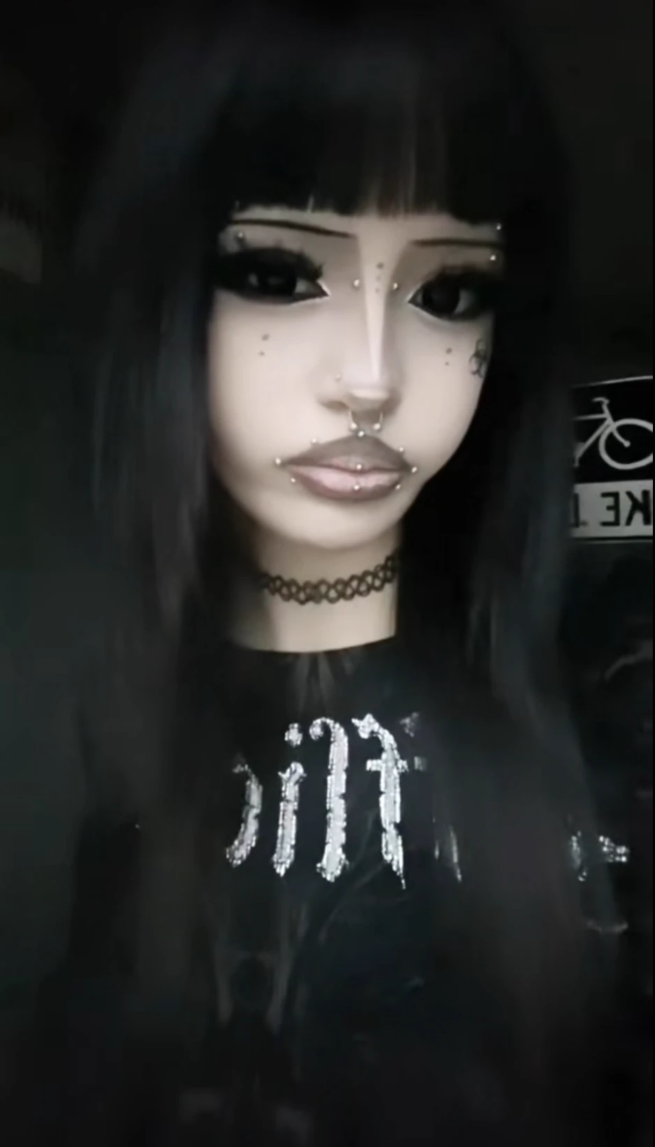 Kira thumbnail