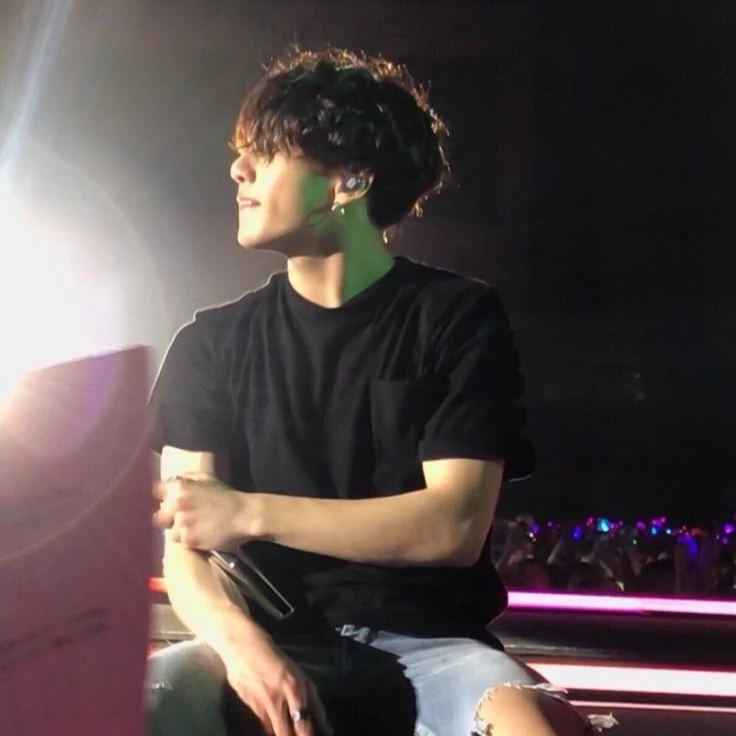 Jeon Jungkook thumbnail