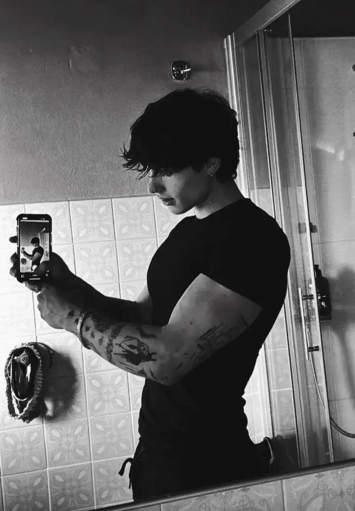 Damon thumbnail