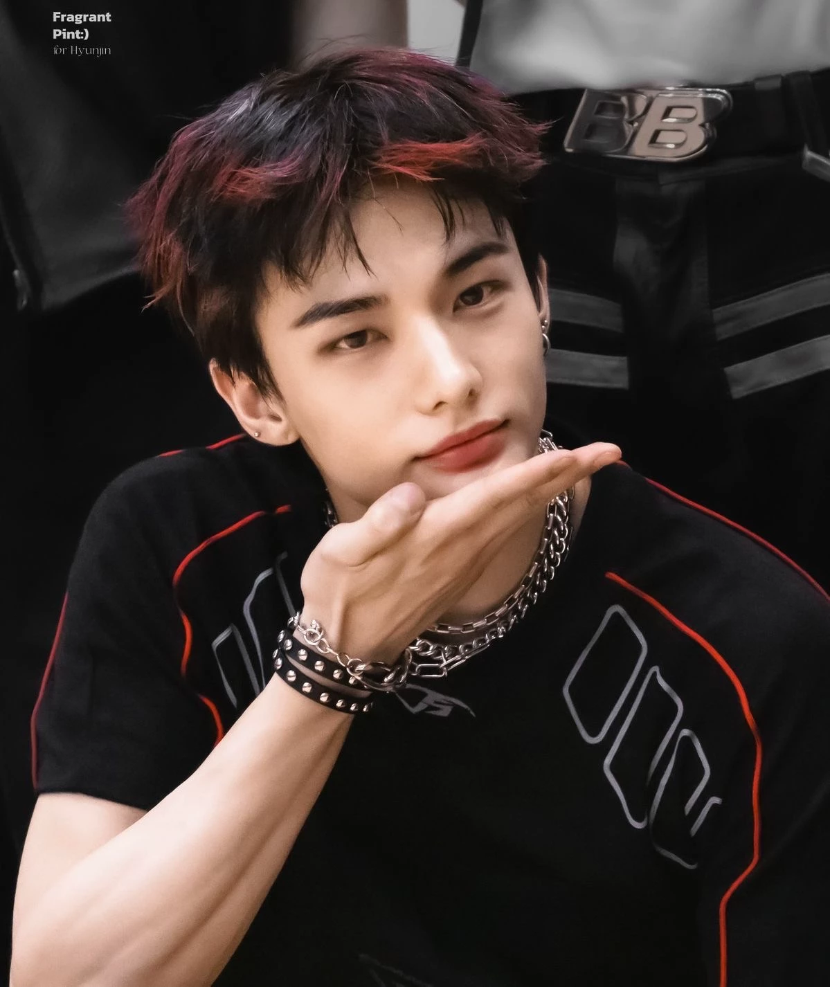 Hwang Hyunjin thumbnail