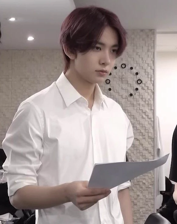 heeseung  thumbnail