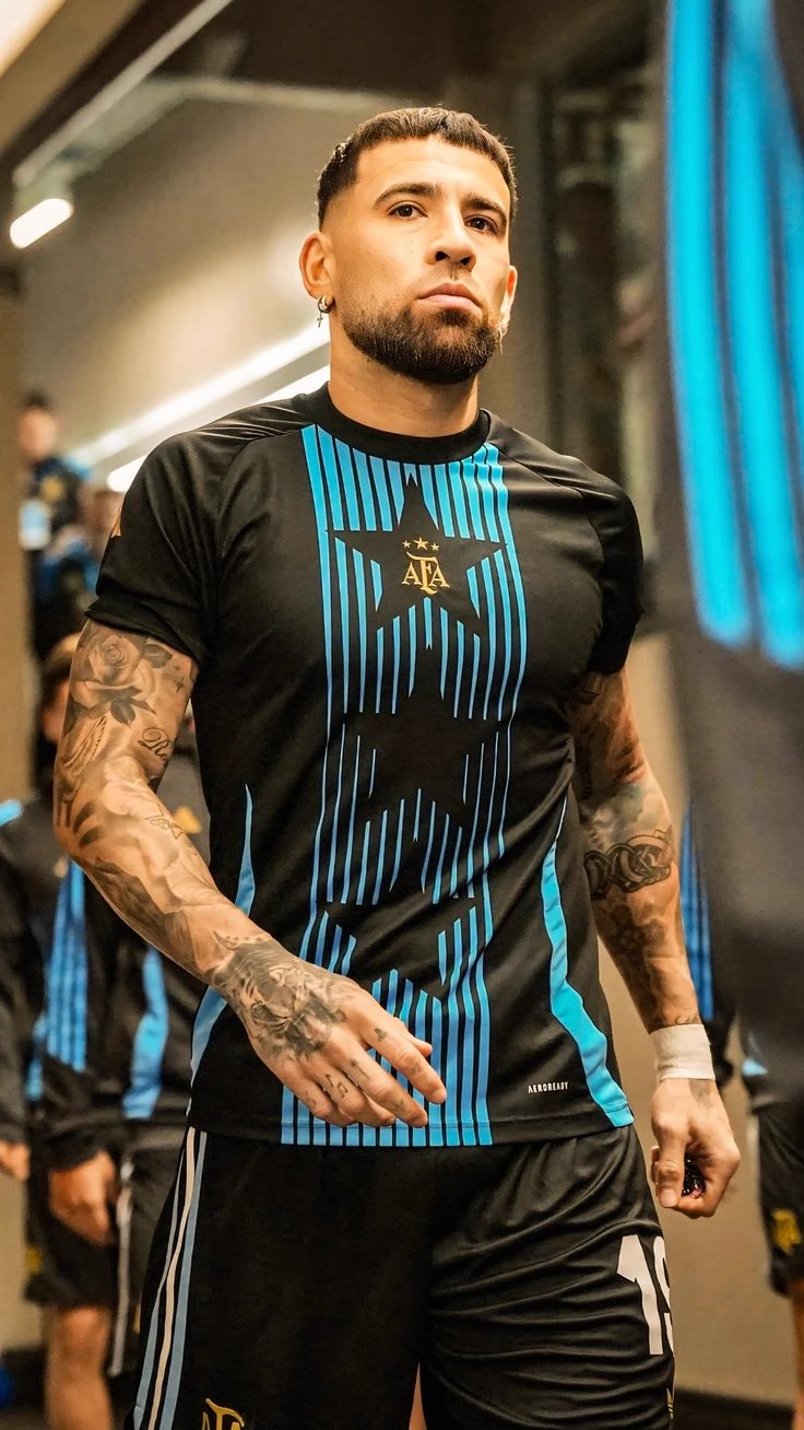 Nico Otamendi thumbnail