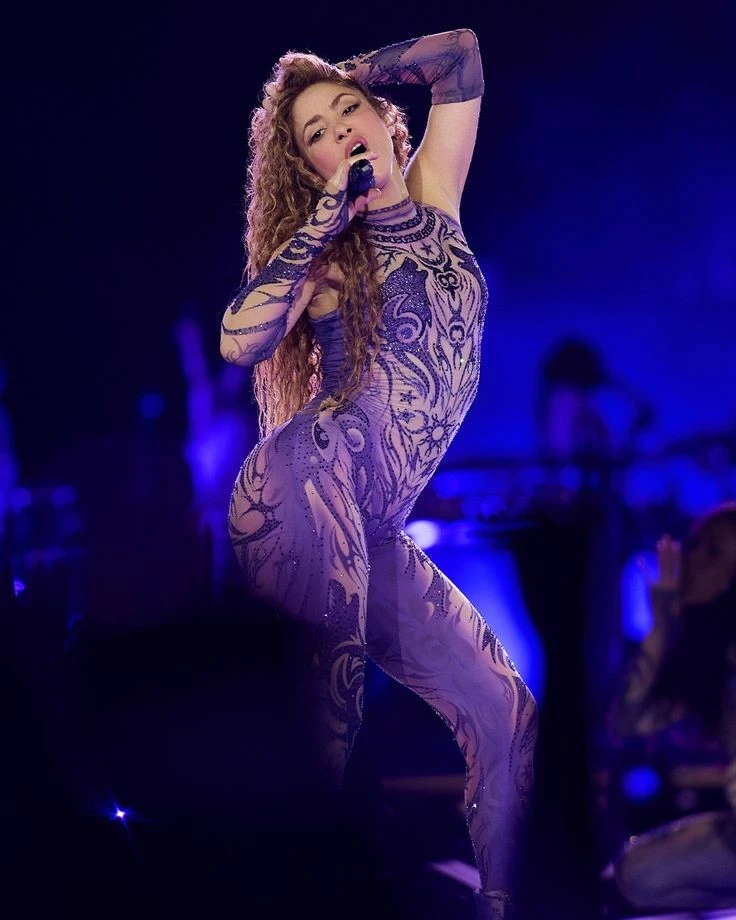 Shakira thumbnail