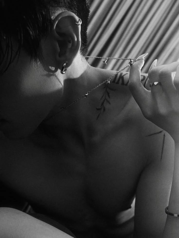 Kiro\|\|obsessed man thumbnail