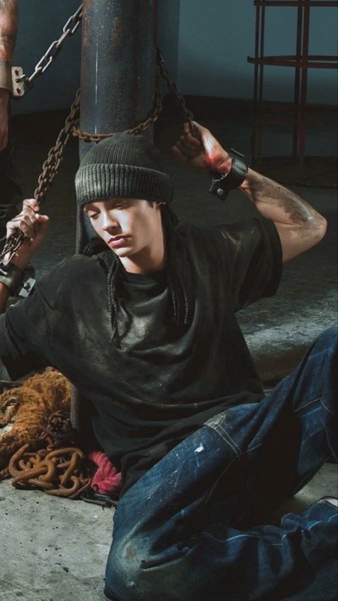 Tom Kaulitz thumbnail