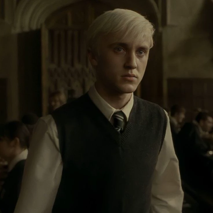 Draco Malfoy thumbnail