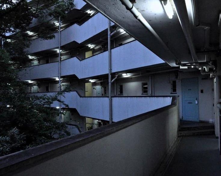 Apartment complex thumbnail