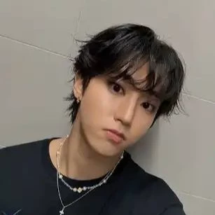 Stray Kids (Collective) thumbnail