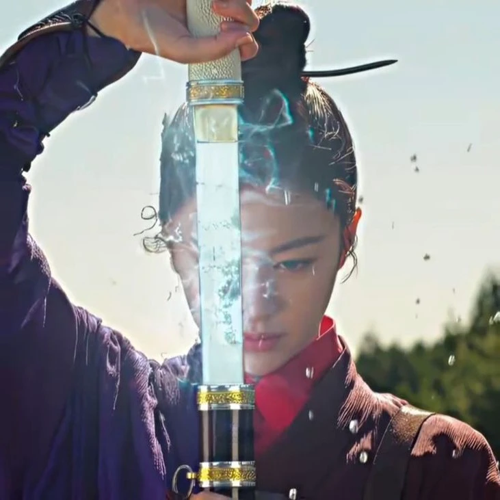 Jeeun