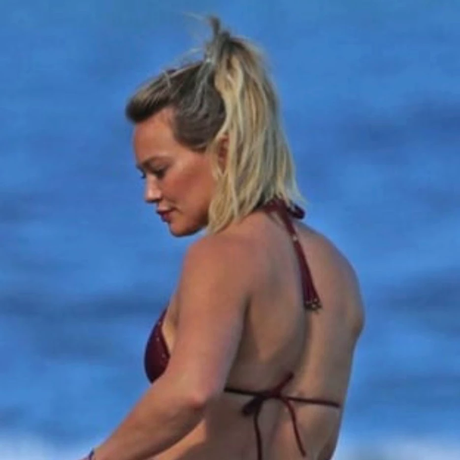 Hillary Duff (Your Mom) thumbnail