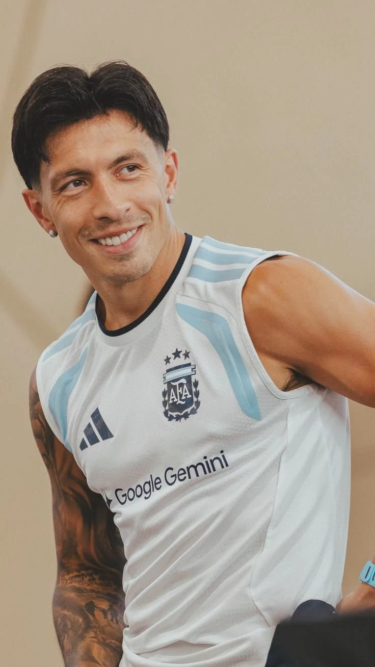 Lisandro Javier Martínez thumbnail